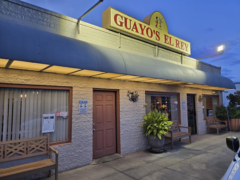 Guayo's El Rey exterior